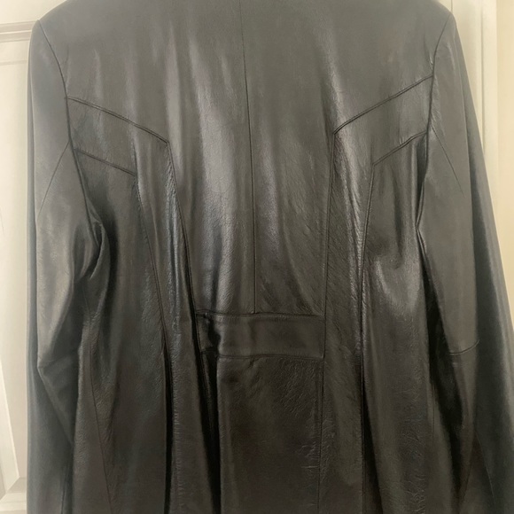 Leather jacket - Picture 3 of 4